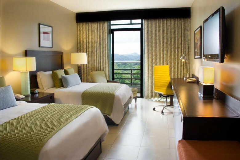 Radisson Summit Hotel & Golf