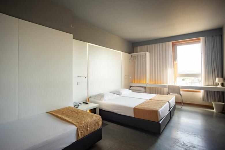 Hotel Basic Braga By Axis