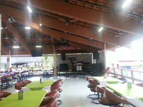 Apartamento Su�tes Hot Springs Caldas Novas