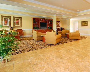 Hotel Comfort Inn & Suites