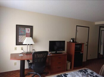 Hotel Sleep Inn & Suites