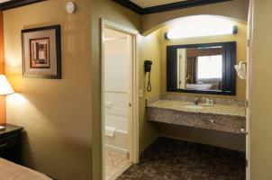 Hotel Quality Inn Near Chico State