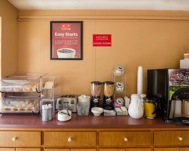 Hotel Econo Lodge North