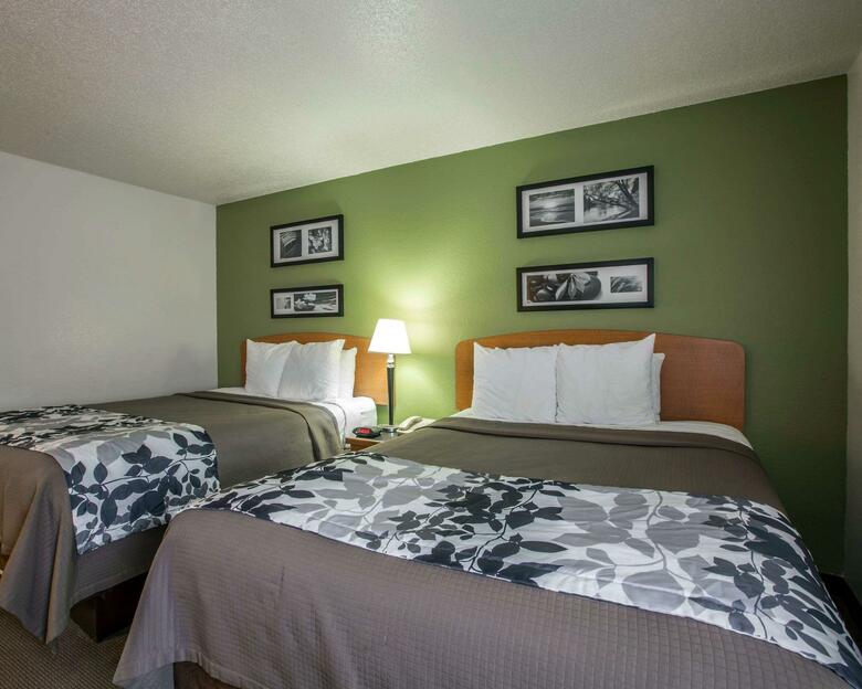 Hotel Sleep Inn & Suites