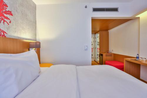 Hotel Radisson Red Campinas