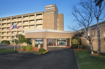 Clarion Hotel Sports Complex