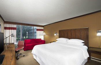 Clarion Hotel Sports Complex