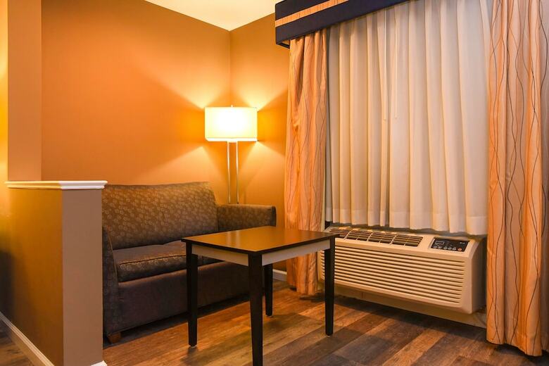 Hotel Econo Lodge Inn & Suites Downtown