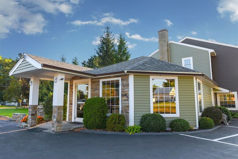 Hotel Econo Lodge Inn & Suites Downtown