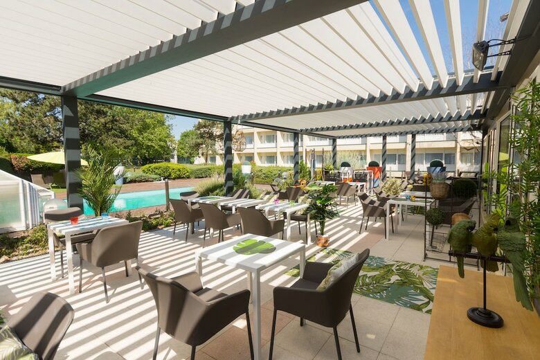 Hotel Novotel Chartres
