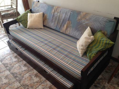 Apartamento Dois Dormit�rios Av. Beira Mar Com Box