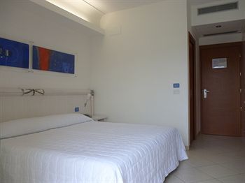 Hotel Elaia Garden