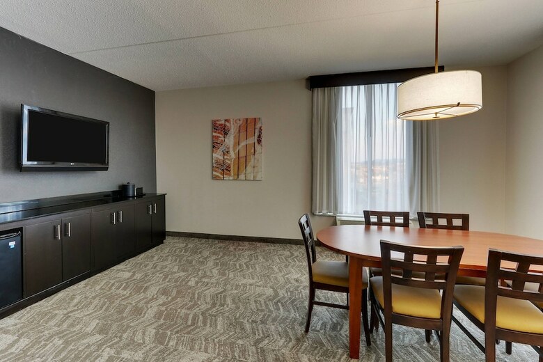 Hotel Springhill Suites By Marriott Birmingham Downtown At Uab