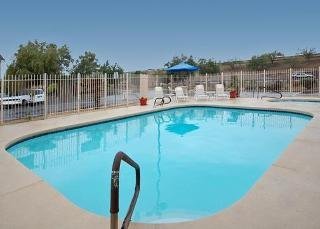 Hotel Comfort Suites Peoria Sports Complex