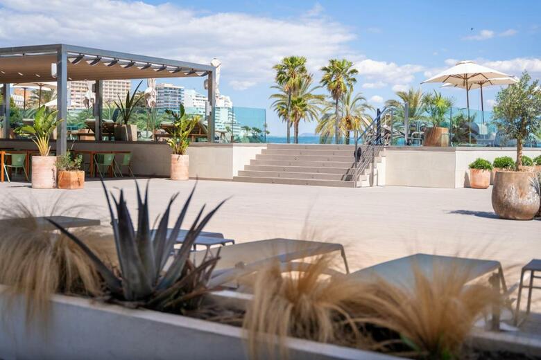 Hotel Innside By Meli� Wave Calvi�