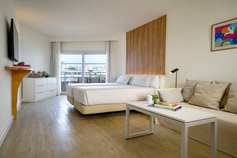 Hotel Innside By Meli� Wave Calvi�