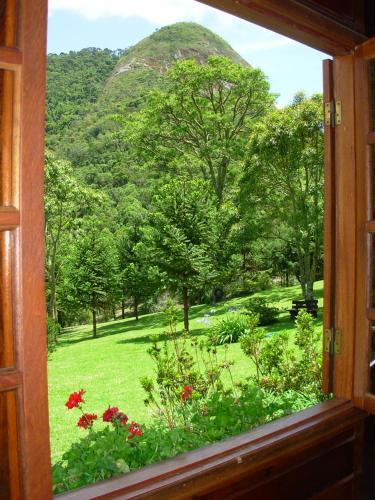 Ref�gio Da Pedra, Casa Na Montanha