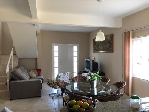 Casa Em Palmas - 300m. Da Praia