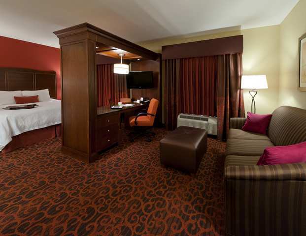 Hotel Hampton Inn And Suites-winston-salem/university