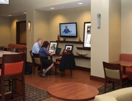 Hotel Hampton Inn And Suites-winston-salem/university
