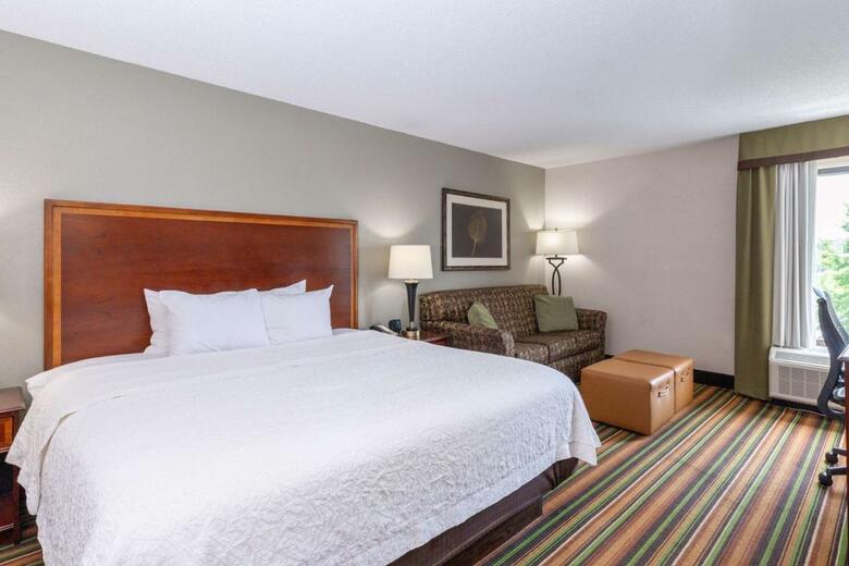 Hotel Hampton Inn Winston-salem-i-40/hanes Mall