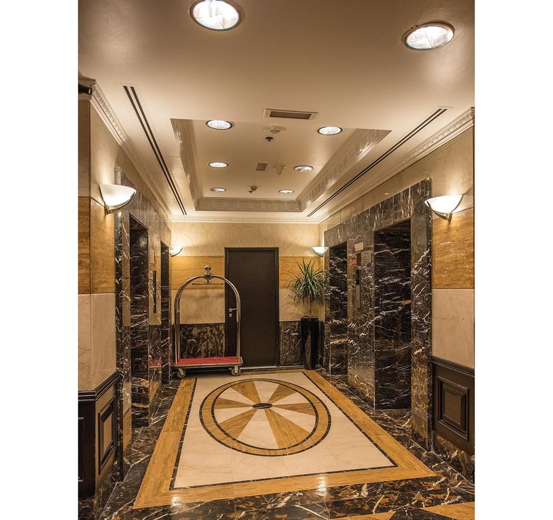 Emirates Grand Hotel