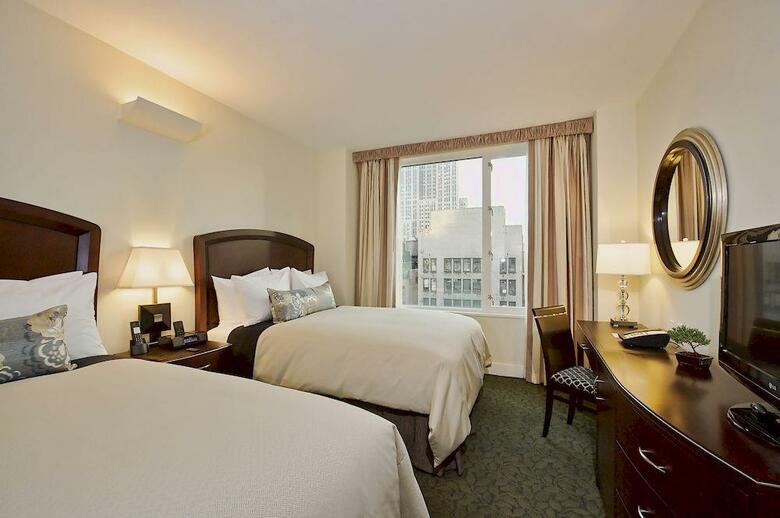 Hotel The Strand