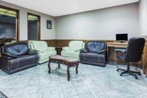Hotel Super 8 Dfw South