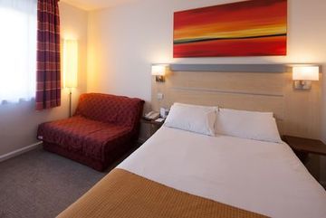 Hotel Holiday Inn Express Walker Sta