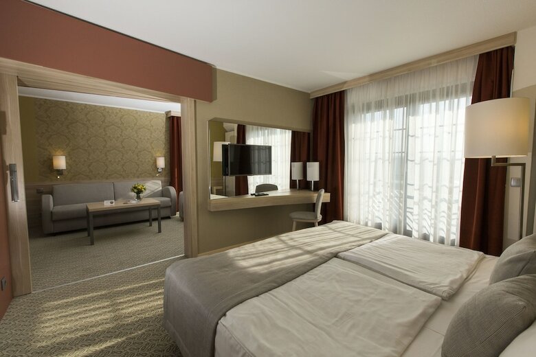 Hotel Danubius Health Spa R Aqua