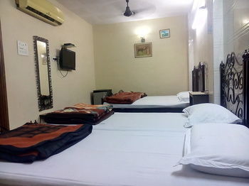 Hotel Roxy Dx