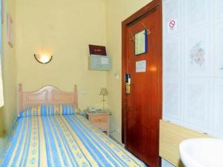 Hostal Plaza D'ort