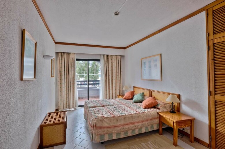 Muthu Oura Praia Hotel