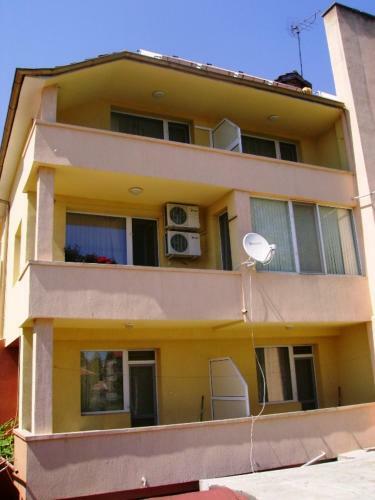 Hostal Guest House Jumbo
