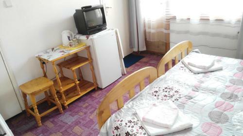 Hostal Guest Rooms Didi