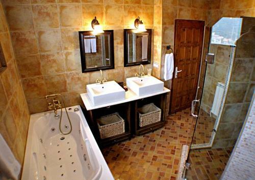Hostal Castle Cottage Bed & Breakfast
