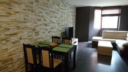 Tes Flora Apartments