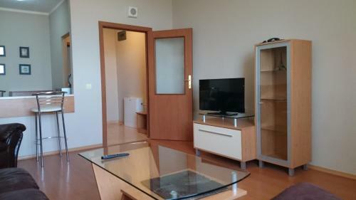 Tes Flora Apartments