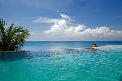 Hotel Ayana Resort & Spa