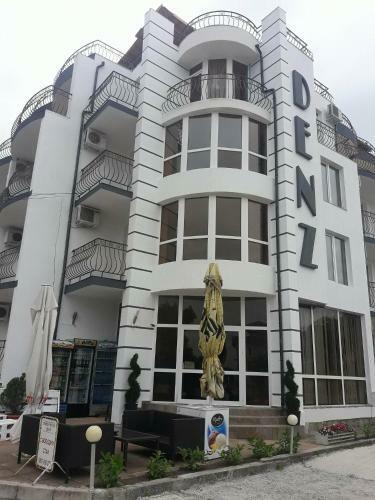 Hotel Denz