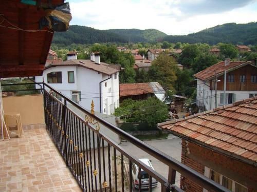 Hostal Yana Guest House