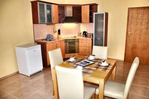 Sea Paradise Apartment Complex