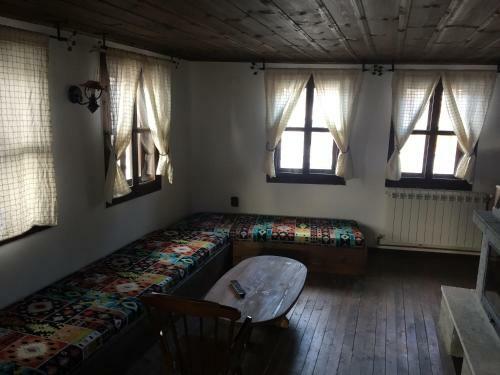 Hostal ?????????? ????
