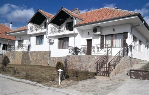 Magnolia Village