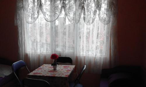 Hostal Kraybrezhna 3