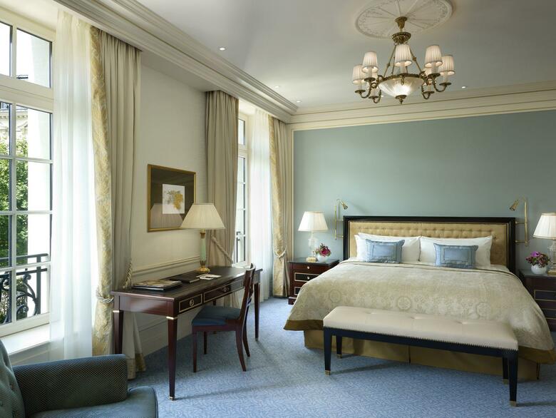 Hotel Shangri La Paris