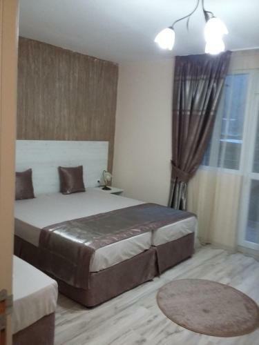 Hostal Guest House Adriya
