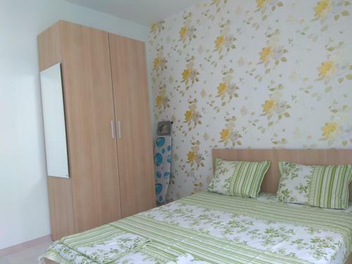Private Apartment In Faith - Ravda