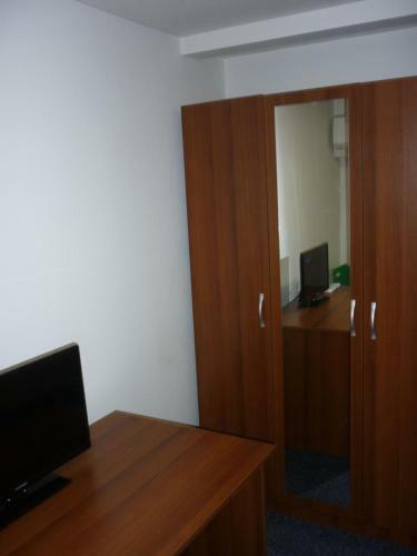 Hostal Yalta Guest House