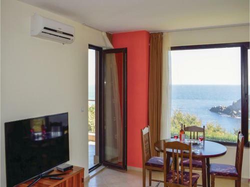 One-bedroom Apartment In Sinemorets